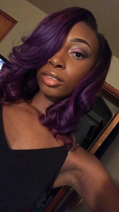 Violet Hair On Black Women, Purple Natural Hair Black Women, Purple Natural Hair, Fuchsia Hair, Blue Purple Hair, Violet Hair Colors, Event Hairstyles, Styled Hair, Short Box Braids Hairstyles