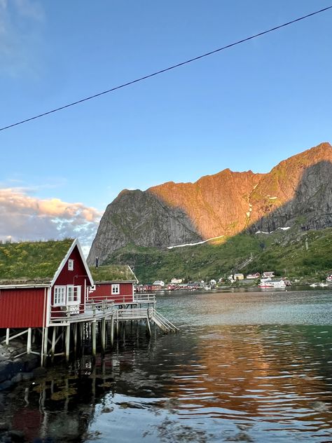 Norway Lifestyle, Finnmark Norway, Summer In Norway, Norway Aesthetic, Norwegian Summer, Norway Summer, Scandi Aesthetic, Norway House, Scandi Summer