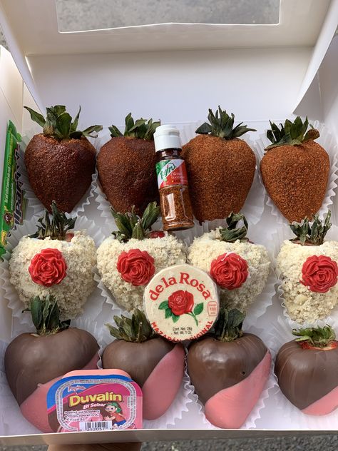 Healthy Snacks For Classroom Party, Mexican Covered Strawberries, Mexican Theme Chocolate Strawberries, Dipped Strawberry Ideas Birthday, Mexican Candy Strawberries, New Years Strawberries, Chamoy Covered Strawberries, 21st Birthday Strawberries, Fiesta Strawberries