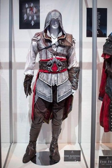 Assassin's Creed Costume, Assassin Creed Outfit, Assasins Creed Costume, Warlock Cosplay, Ezio Cosplay, Assassins Creed Clothing, Assassins Creed Symbol, Assassins Creed Outfit, Assassins Creed Movie