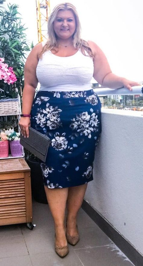 Plus Size Fashion for Women Curvy Fashion Summer, Plus Size Tips, Apple Shape, Look Plus Size, Fashion Curvy, Big Girl Fashion, Plus Size Beauty, Plus Size Models, Fashion Plus Size