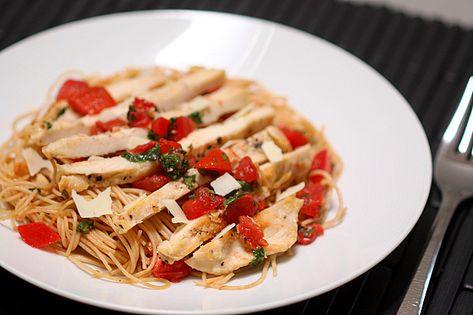 Tgif Chicken Bruschetta Pasta, Chicken Bruschetta Pasta, Chicken Bruschetta, Bruschetta Pasta, Bruschetta Chicken Pasta, Grub Hub, Bruschetta Chicken, Bruschetta Recipe, Angel Hair Pasta