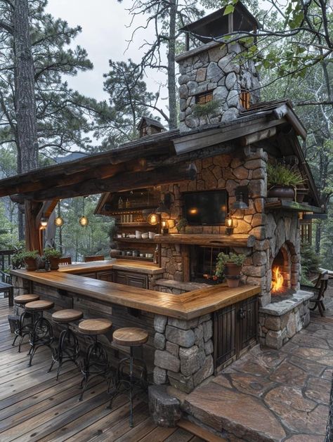 Cabin Bar, Rustic Outdoor Kitchens, Patio Grande, Outdoor Kitchen Plans, Backyard Fireplace, Backyard Pavilion, Backyard Bar, Diy Outdoor Kitchen, Outdoor Decor Backyard