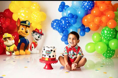 Paw Patrol Photo Shoot Ideas, Paw Patrol Cake Smash, Paw Patrol Smash Cake, Paw Patrol Birthday Ideas, Smash Cake Boy, Paw Patrol Cake, Paw Patrol Birthday Party, Smash The Cake, Themes Photo