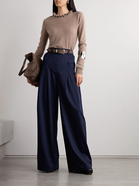 Altuzarra’s ‘Zanni’ pants are defined by their voluminous, wide-leg silhouette. Tailored from a wool-blend in a ‘Berry Blue’ shade, they have low side pockets and pleats along the front. Wear yours with a tucked-in top. Blue Wide Leg Pants Outfit, Navy Trousers Outfit, Navy Blue Pants Outfit, Navy Pants Outfit, Blue Pants Outfit, Wide Leg Trousers Outfit, Wide Leg Pants Outfit, Wide Leg Pants Outfits, Trouser Outfit