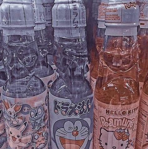 Ramune Aesthetic, Japan Aesthetic Food, Japanese Drinks, Aesthetic Japanese, Soda Drinks, Twitter Header Pictures, Japanese Candy, Header Pictures, Japan Aesthetic