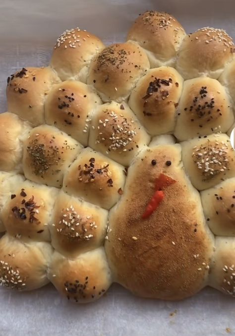 Turkey Shaped Dinner Rolls Turkey Bread Loaf, Turkey Rolls For Kids, Butternut Squash Dinner Rolls, Sourdough Turkey Rolls, Rolls Thanksgiving Dinner, Rolls Shaped Like Turkeys, Turkey Shaped Bread Thanksgiving, Turkey Cinnamon Rolls Thanksgiving, Turkey Rolls Thanksgiving