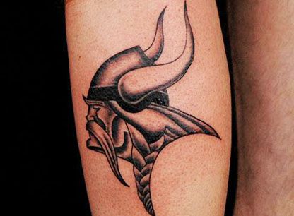 Viking Tattoo Mn Vikings Tattoo, Ancient Viking Tattoos, Norwegian Tattoo, Minnesota Tattoo, Viking Tattoo Sleeve, Mn Vikings, Vikings Tattoo, Viking Skull, Vikings Football