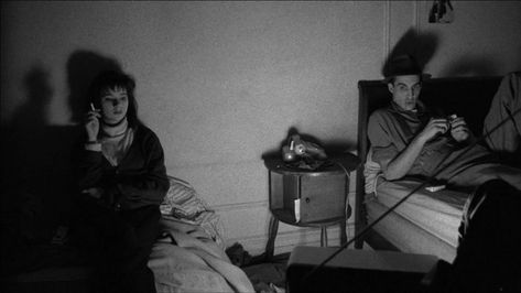 Stranger Than Paradise, Jim Jarmusch, The Three Stooges, Light Film, Film Images, Film Inspiration, Living In New York, Cinematic Photography, Love Movie