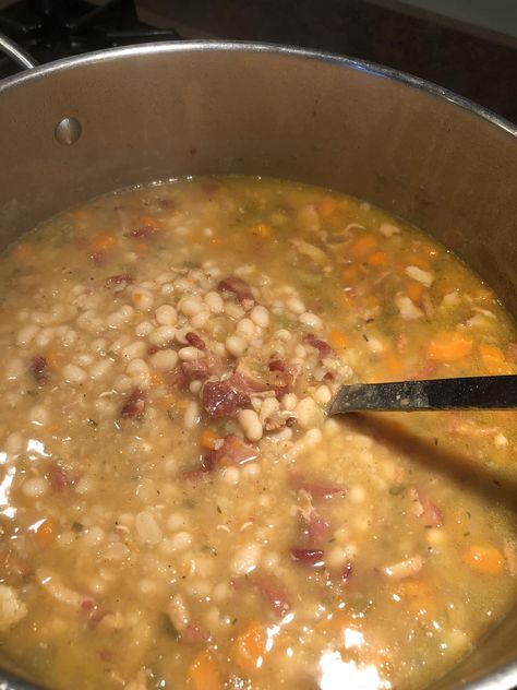 Bean & Bacon Soup Recipe - Easy DIY Recipes Soup Beans On The Stove, Bean And Bacon Soup Recipe, Navy Bean And Bacon Soup, Bean With Bacon Soup Pioneer Woman, Bean Bacon Soup Recipes, Homemade Bean With Bacon Soup, Bean And Bacon Soup For Canning, Instant Pot Bean Soup No Soak, Bean Bacon Soup