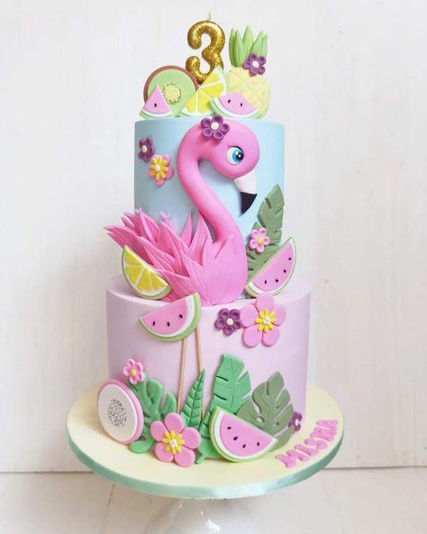 Flower Cookies Bouquet, Tropical Birthday Cake, Glamorous Wedding Cakes, Tropical Cake Topper, Flamingo Birthday Cake, Hawaiian Cake, Pool Cake, Flamingo Pool, Flamingo Cake