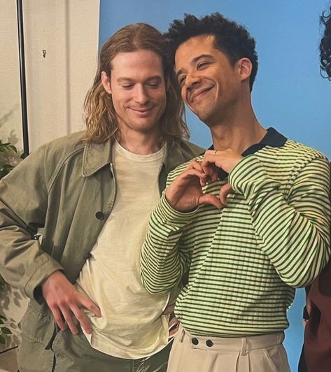 Lestat X Louis, Raleigh Ritchie, Louis Lestat, Louis And Lestat, Anne Rice Vampire Chronicles, Lestat Louis, Jacob Anderson, Lestat And Louis, Gay Vampire