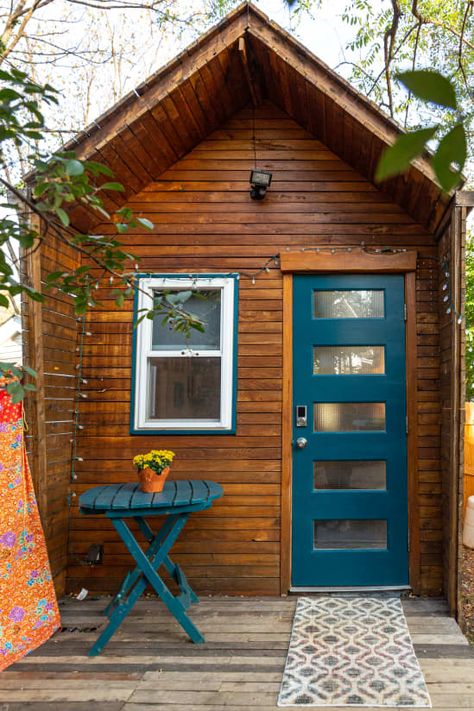 Tiny House Exterior, Building A Tiny House, Tiny House Movement, Tiny House Cabin, House Doors, Shed Plans, Beautiful Doors, Cozy Cabin, Tiny House Design