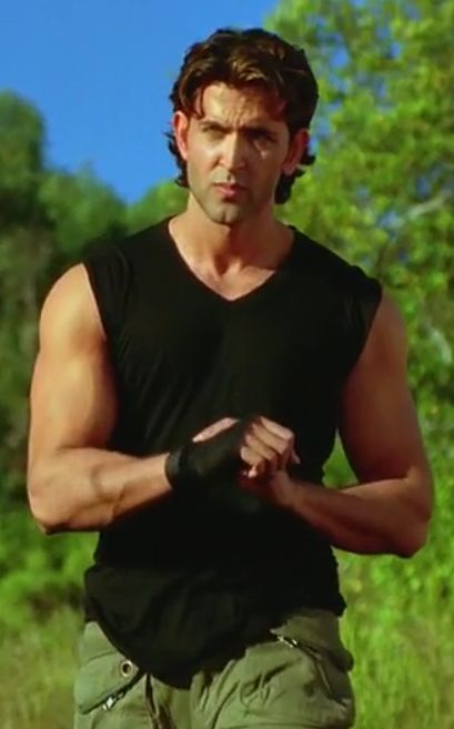 Hrithik Roshan ❤ Hrithik Roshan Hot Pics, Hritik Raushan Hd, Hrithik Roshan Aesthetic, Hrithik Roshan Wallpapers, Bollywood Collage, Ritik Roshan, Hrithik Roshan Family, Hrithik Roshan Hairstyle, Dhoom 2