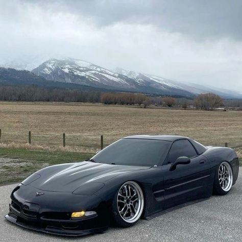 Black C5 Corvette, All Black Corvette, Black Corvette, C5 Corvette, Corvette C4, Slammed Cars, Corvette C5, Stance Cars, Street Racing Cars