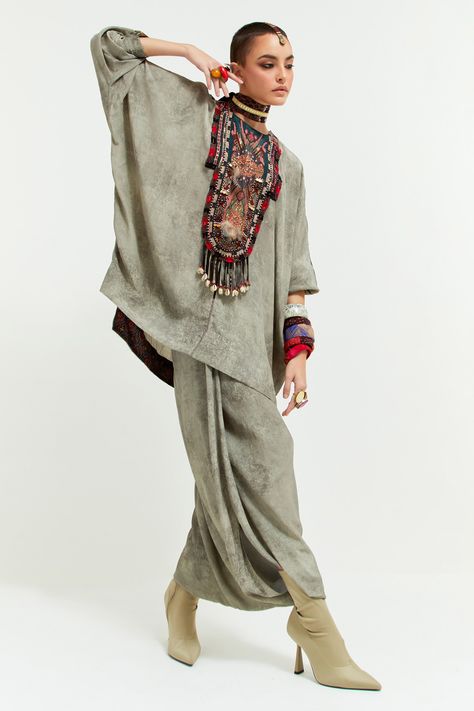 Shop for these amazing collections of Grey Slub Satin Kuru Yoke Trapeze Kurta With Draped Trouser For Women by Aseem Kapoor online at Aza Fashions. Trouser Pattern, Sheer Jacket, Pleated Drapes, Unique Outfit, Embellished Jacket, Mama Style, Pant Sets, Satin Color, Boho Print