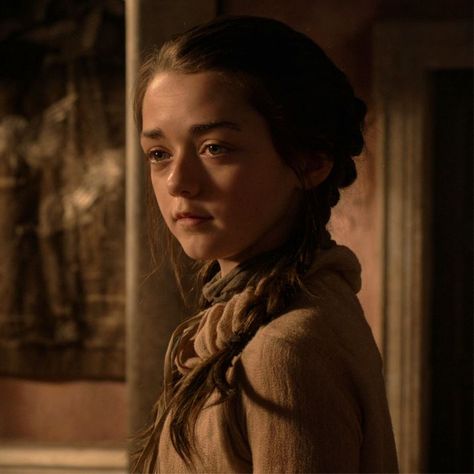 arya stark screencap & pfp ; game of thrones - season 1, episode 3 'lord snow' Arya Stark Season 1, Sansa And Arya, Arya Stark Aesthetic, Ayra Stark, Game Of Thrones Season 1, Lord Snow, Game Of Thrones Arya, Game Of Thrones Series, God Forgives