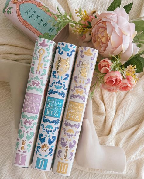 🙋��🏼‍♀️do you have any favourite special dust jackets? I am in love with the final Dust Jacket for A Curse for True Love! The full collection looks stunning together and I’m so happy the collection is finally complete! Dust Jackets from @lilaclibrarys 🏷️ 🏷️ 🏷️ #DustJackets #SpecialEditionBooks #ACFTL #acursefortruelove #bookstagramuk #OUABH #bookshelf #bibliophile #bookstagram #bookreccomendation #bookreview #photography #amazing #gorgeous #booksofinsta Pretty Book Covers, Fall Tbr, A Curse For True Love, Curse For True Love, Books Wishlist, Pretty Books, Book Smart, Fantasy Books To Read, Recommended Books To Read