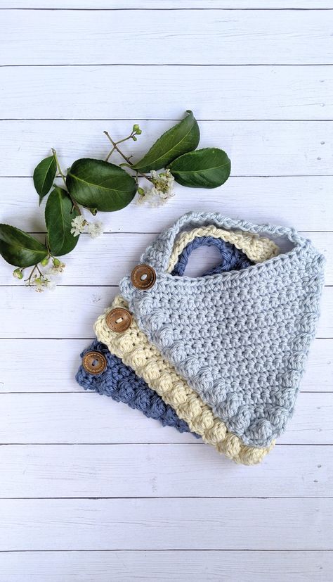 Boho Baby Gifts, Crochet Baby Bibs, Crochet Bib, Baby Bibs Patterns, Crochet Bandana, Baby Boy Bibs, Boy Bib, Bib Pattern, Baby Bandana Bibs