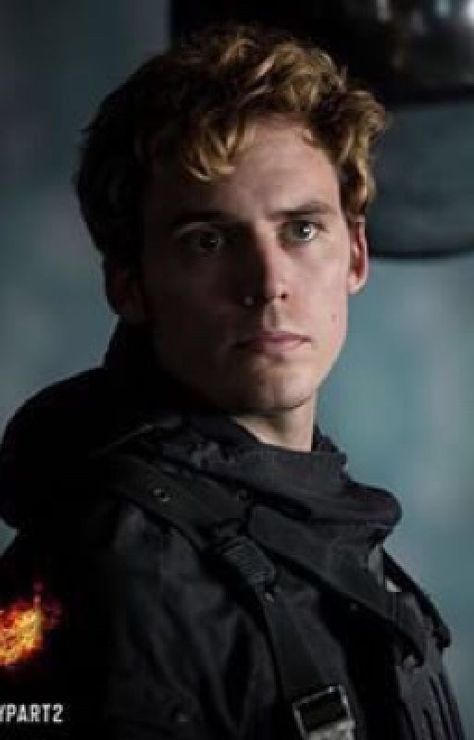 My Sacrifice For You (Finnick x Reader) by Chris Finnick Odair Sam Claflin, Hunger Games Finnick, Rabastan Lestrange, Hunger Games Characters, Stile Blair Waldorf, Finnick Odair, Sam Claflin, Hunger Games 3, Suzanne Collins