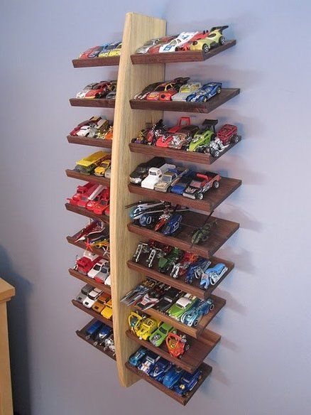 Might be a little while before he can play with hot wheels, but how neat would this look on display?  Plus, that means Dad gets to start buying hot wheels, lol. Small Tubs, Diy Toy Storage, Hot Wheels Display, Toy Storage Solutions, Diy Display, Interior Vintage, Boy Stuff, Kids Room Organization, Toy Rooms