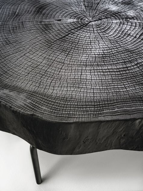 Dark Wood Furniture Decor, Wood Coffee Tables, Kitchen Sofa, Driftwood Furniture, Dark Wood Furniture, Wood Charcoal, Natural Wood Furniture, Artistic Furniture, Charred Wood