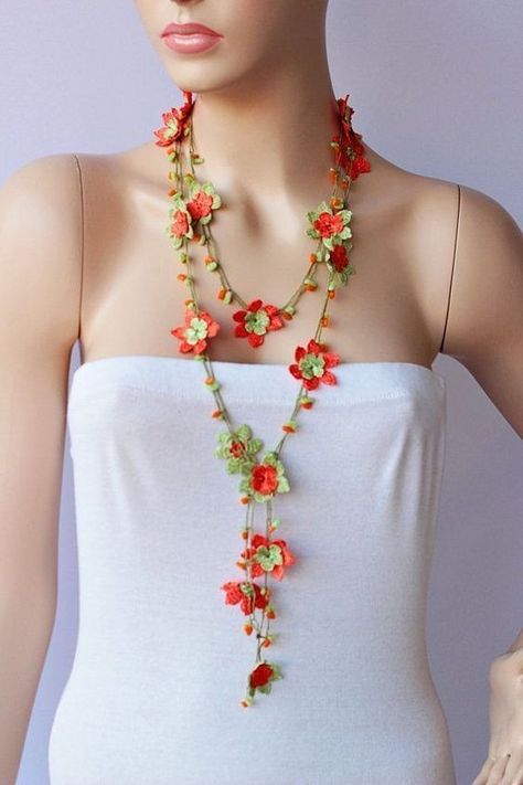 Best Crochet Necklace New Ideas https://youtu.be/Mes34Vk6238 Kalung Choker, Crochet Jewlery, Diy Collier, Jewelry By Material, Lovely Necklace, Crochet Accessories, Crochet Jewelry, Jewelry Patterns, Diy Necklace