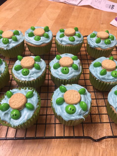 Turtle Shell Cupcakes, Diy Beach Cupcakes, Sea Turtle Cupcakes Ideas, Sea Turtle Snack, Turtle Birthday Cupcakes, Turtle Cupcake Cakes Pull Apart, Turtle Theme Birthday Party, Turtle Snacks For Kids, Turtle Cakes Ideas