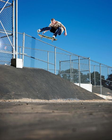 @nbnumeric "Intervals" Comming Soon...📽️ @jamie_foy @westgatebrandon @tiagolemoskt @nbnumeric_japan #newbalance #nbnumeric #instantskateshop #instantskateboards Jamie Foy, Old School, New Balance, Skateboard, Japan, Quick Saves