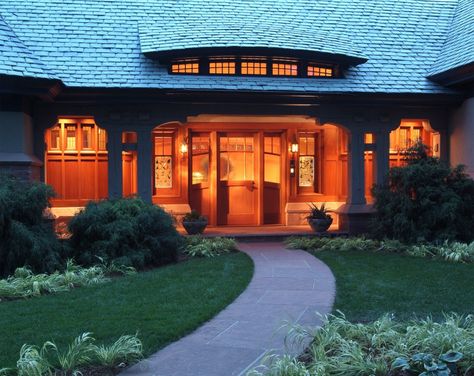 Tea2 Architects, Industrial Exterior, Fantasy Cottage, Transitional Exterior, Lake Houses Exterior, House Design Exterior, Rustic Home Design, Traditional Exterior, Modern Farmhouse Exterior