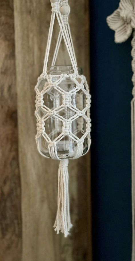 Macrame Jars, Tutorial Macramé, Macrame Plant Hanger Patterns, Macrame Knots Tutorial, Makramee Diy, Macrame Wall Hanging Patterns, Diy Plant Hanger, Macrame Plant Holder, Macrame Hanger