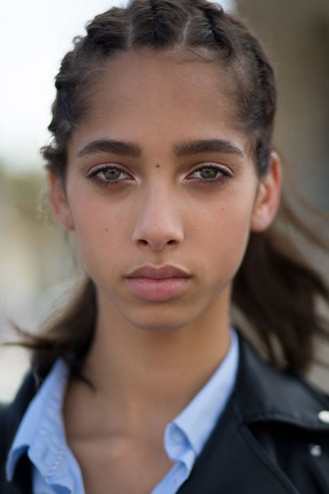 Yasmin Wijnaldum Yasmin Wijnaldum, True Summer, Female Character Inspiration, Model Face, Brown Skin, Girl Face, Woman Face, Pretty People, Beautiful People