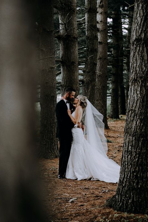 Bride And Groom Pictures Woods, Forest Wedding Pictures Photo Ideas, Woods Wedding Photography, Woodsy Wedding Pictures, Park Wedding Pictures, Wooded Wedding Photos, Wedding Pictures In The Woods, Wedding Photo Ideas Woods, Wood Wedding Photos