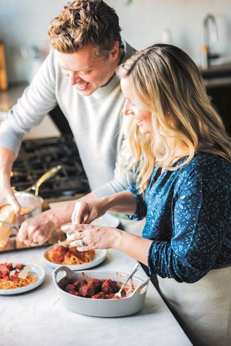 “I was so unfamiliar with vegetarian cooking, and I just didn’t know it could be this delicious," says Damaris. Family Cookie Baking Photoshoot, Baking Engagement Photos, Baking Couples Photoshoot, Christmas Baking Photoshoot Couple, Kitchen Engagement Photoshoot, Couple Baking Photoshoot, Baking Cookies Photo Shoot, Engagement Indoor Photos, Couples Baking Photoshoot