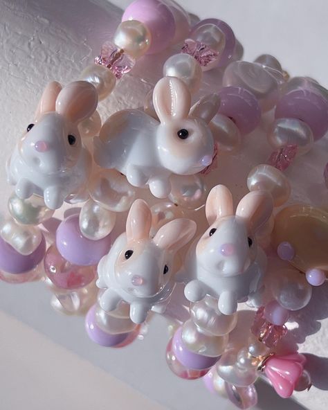 Our Cottontail bunny bracelets know it’s their season 🤭💓🫶🏼🐇🌸💐🍰🌼💕💜🎀🐰 every single individual glass bunny charm and colourful spacer bead is handmade right here in our studio by artist and PB founder @katieemmarawsthorne 🤭🫶🏼💓 Corset Fashion Outfits, Corset Fashion, Glass Lampwork, Glas Art, Handmade Lampwork Bead, Craft Night, Black Magic, Lampwork Beads, Spacer Beads