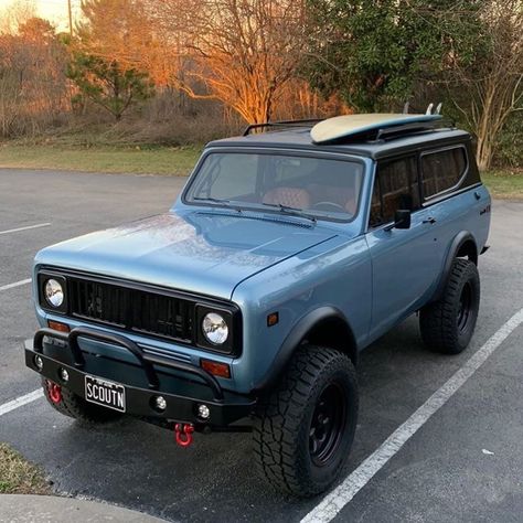 Beach Vehicles, International Scout 2, Scout Truck, Baja Trucks, Ih Scout, Baja Truck, International Scout Ii, American Pickup Trucks, Scout Ii