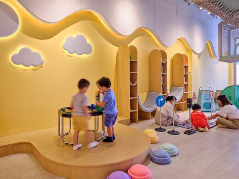 Gallery of Wonderkin Edutainment Center / Manmade Studio - 11 Daycare Spaces, School Reception, Indoor Playroom, Kindergarten Interior, Preschool Designs, Daycare Design, Kids Interior Design, Modern Classroom, Interior Architecture Drawing