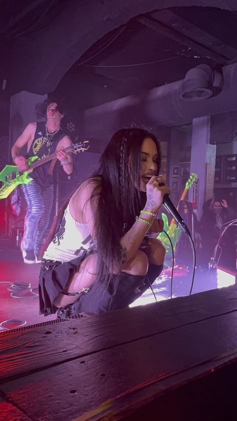 Maggie Lindemann On Stage, Maggie Lindemann Performing, Maggie Lindemann Concert, Singer Dr, Music Bar, Maggie Lindemann, Dark Angel, Columbus Ohio, On Stage