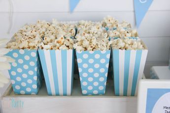 Comidas Para Baby Shower Ideas, Baby Shower Unisex, 4de Verjaardag, Blue Diy, Idee Babyshower, Boy Baby Shower Ideas, Baby Shower Deco, Ideas Baby Shower, Unisex Baby Shower