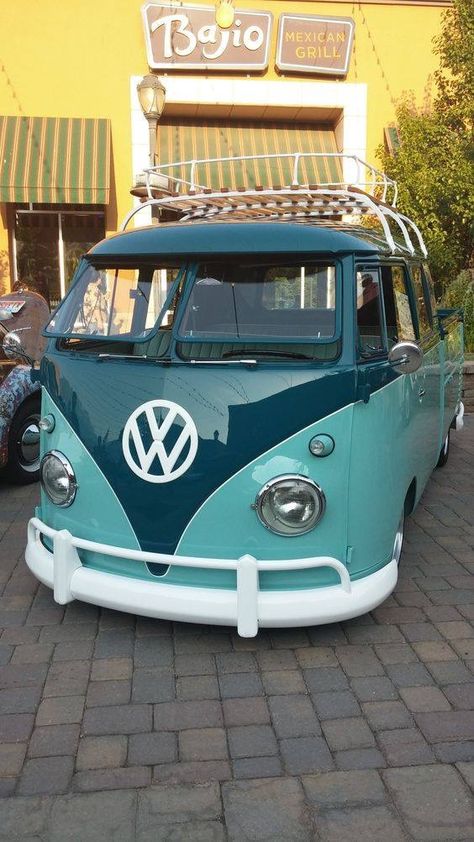 ~ Luv Bug 💚 Old Vw Bus, Vw Minibus, Vw Bus T1, Volkswagen Vans, Sandakan, Vw Sedan, Vw Lt, Kombi Home, Volkswagen Van