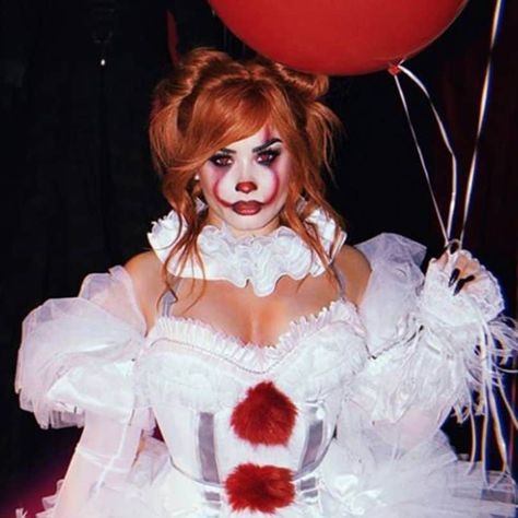 5 Spooky Halloween Costumes for Redheads - How to be a Redhead Halloween Costumes For Redheads, Costumes For Redheads, Halloween Costumes Redhead, Red Head Halloween Costumes, Red Hair Costume, Redhead Costume, Red Hair Halloween Costumes, Spooky Halloween Costumes, Halloween Costumes For Work