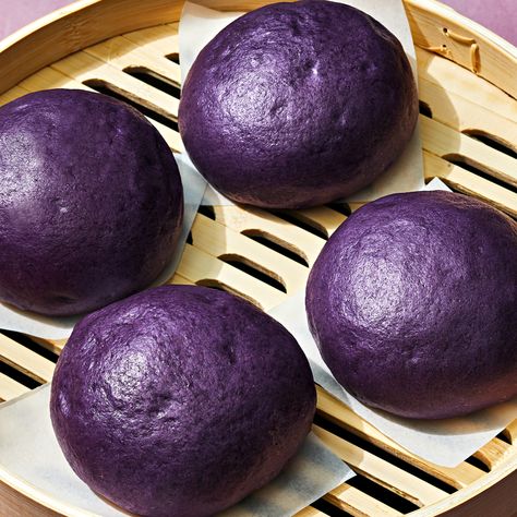 Ube Buns, Sweet Potato Flour, Bamboo Steamer, Potato Flour, Buns Recipe, Yeast Rolls, Challah Bread, Purple Sweet Potatoes, Bun Recipe