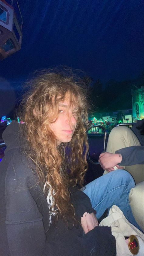 Guy With Long Hair Aesthetic, Long Haired Metalheads, Transmasc Long Hair, Wedding Hairstyles With Bangs, With Bangs Hairstyle, Hairstyle Natural Hair, Guys With Long Hair, Metalhead Guy, Long Haired Men