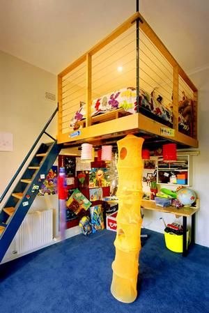 I know I would have loved this as a kid.  Its like a clubhouse in your room A Loft Bed, Cool Kids Rooms, Teenage Room, Teenager's Room, Boys Bedrooms, Awesome Bedrooms, Cool Beds, Dream Rooms, Kid Spaces