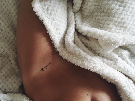 Hipbone Tattoos For Women, Hipbone Tattoo, Hip Bone Tattoo, Tattoo On Hip Bone, Belly Tattoos, Hip Bone, Bone Tattoos, Hip Tattoo, Cute Love Quotes