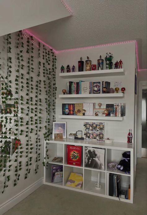 Funko Pop Bedroom Ideas, Shelves In Room Ideas, Bookshelf With Funko Pop, Shelves For Books In Bedroom, Shelf Placement Ideas Bedrooms, Bedroom Inspirations Shelves, Shelves Inspo Bedroom, Bedroom Inspirations Taylor Swift, Boho Taylor Swift Room