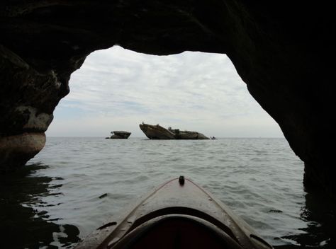 Kayaking the Broken Rocks Trail on Lake Huron near Port Austin, Michigan Port Huron Michigan Things To Do In, Caseville Michigan, Port Austin Michigan, Lake Michigan Rocks, Lake Superior Agates Michigan, Port Austin, Lake Michigan Surfing, Lake Huron, Bachelorette Weekend