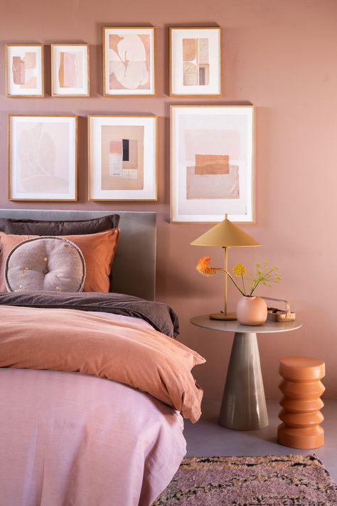 Mauve Bedroom, Uk Bedroom, Warm Bedroom Colors, Peach Bedroom, Coral Bedroom, Lovely Bedroom, Brown Bedroom, Pinterest Room Decor, Cute Bedroom Decor