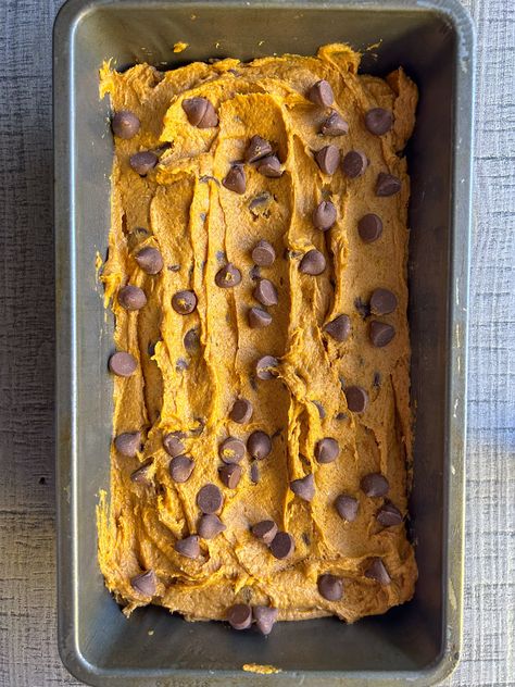 3-Ingredient Pumpkin Chocolate Chip Bread – 5 Boys Baker 3 Ingredient Chocolate Chip Pumpkin Bread, 3 Ingredient Pumpkin, Chocolate Chip Bread, Pumpkin Chocolate Chip Bread, Pumpkin Chocolate Chip, Pumpkin Chocolate Chips, Pumpkin Chocolate, Three Ingredient, Pumpkin Bread