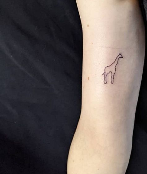 Outline Giraffe Tattoo, Small Tattoos Giraffe, Giraffe Tattoo Thigh, Simple Giraffe Tattoo Outline, Giraffe Line Tattoo, Small Giraffe Tattoo Simple, Tiny Giraffe Tattoo, Simple Giraffe Tattoo, Minimalist Giraffe Tattoo